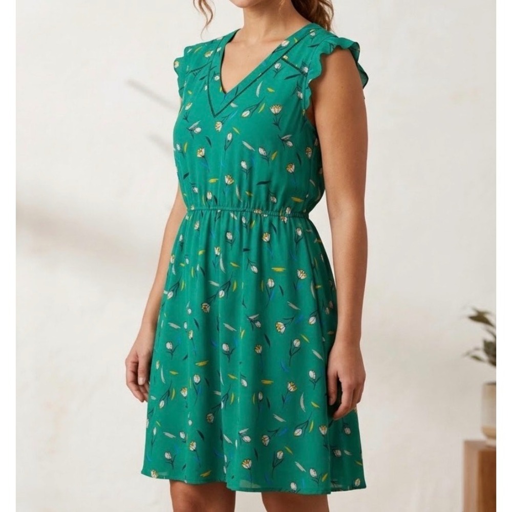 41 Hawthorn Green Floral Flutter Sleeve Scallop Back Dress M